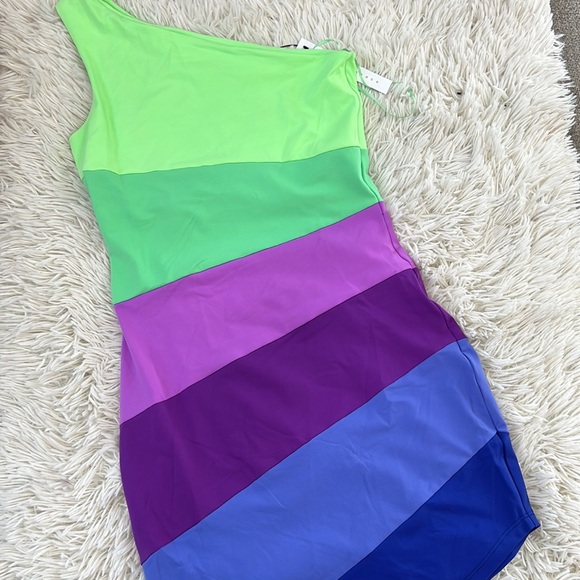 Susana Monaco COLORBLOCKED MINI DRESS - Picture 6 of 9
